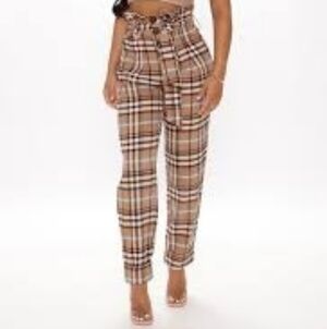 Body By Us Plaid High-Waisted Pants